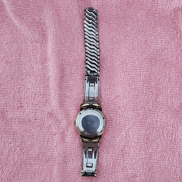 1967 Bulova Self Winding Vintage Watch - For Parts or Repair - Picture 9 of 9